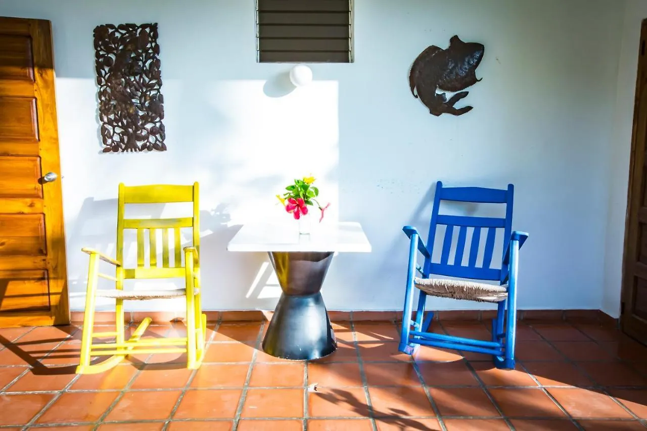 Hotel Restaurant Cyvadier Plage Jacmel