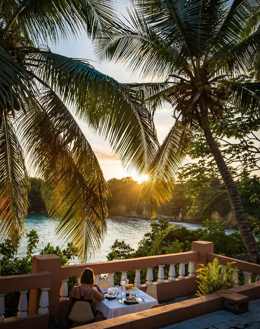Hotel Restaurant Cyvadier Plage Jacmel